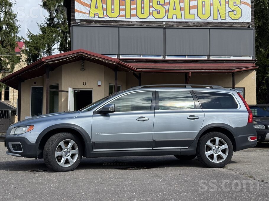 Volvo XC70