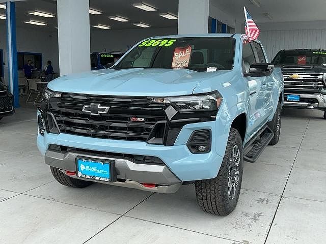 2025 CHEVROLET Colorado