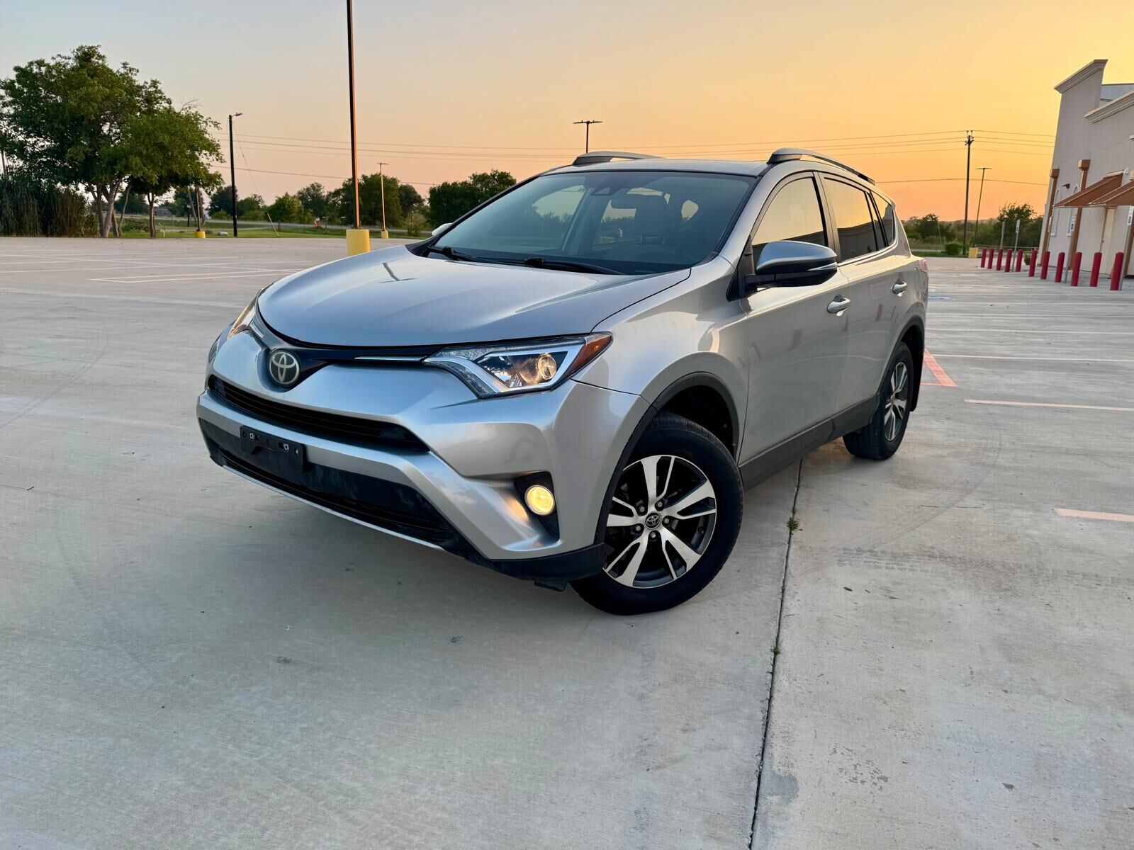 2018 TOYOTA RAV4