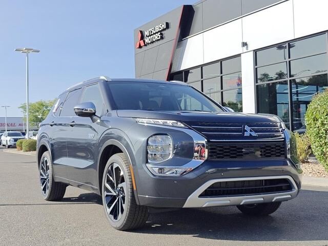 2025 MITSUBISHI Outlander