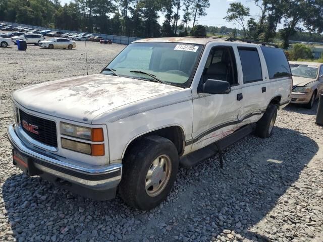GMC Suburban