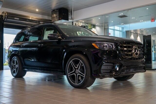 2026 MERCEDES-BENZ GLS-Class