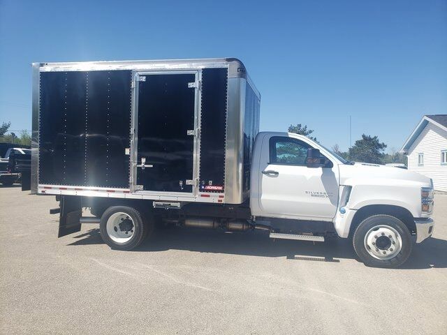 2024 GMC Silverado Medium Duty