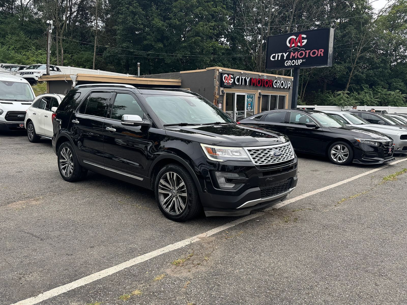 2017 FORD Explorer