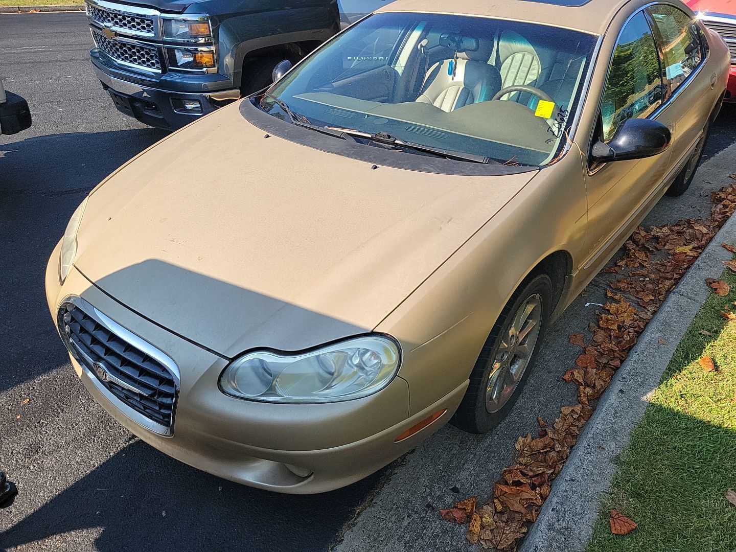 Chrysler LHS