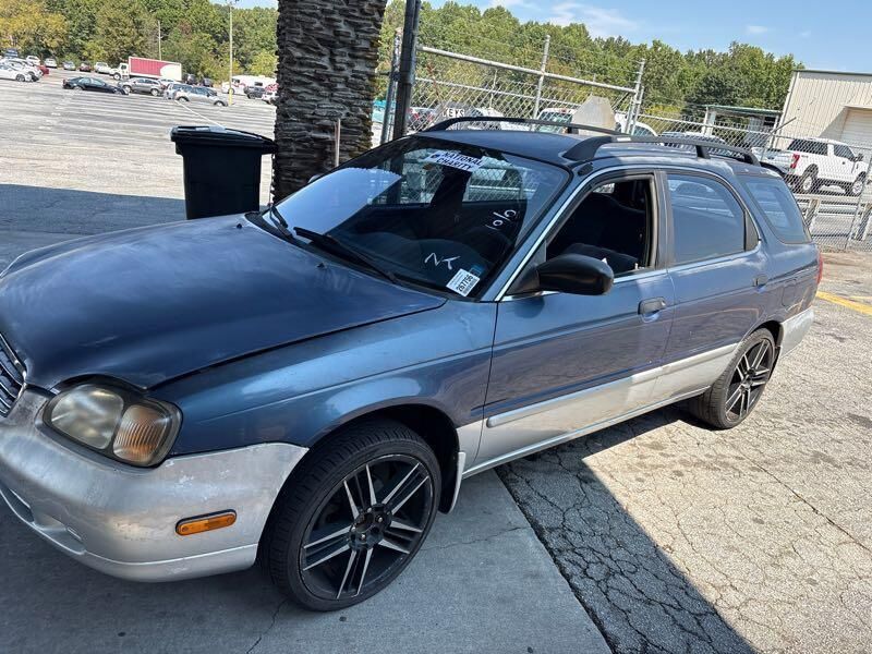 Suzuki Esteem