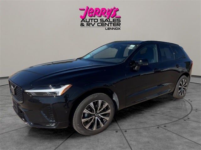 2025 VOLVO XC60