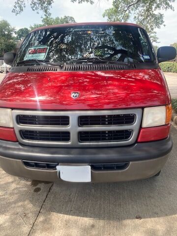 Dodge Ram Van