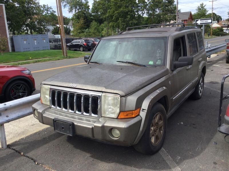 Jeep Commander