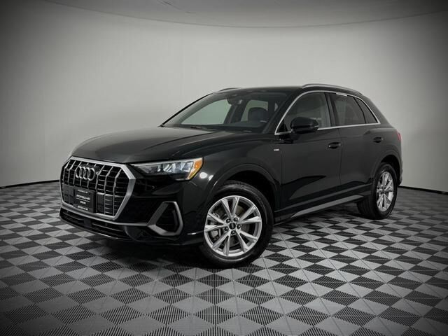 2022 AUDI Q3