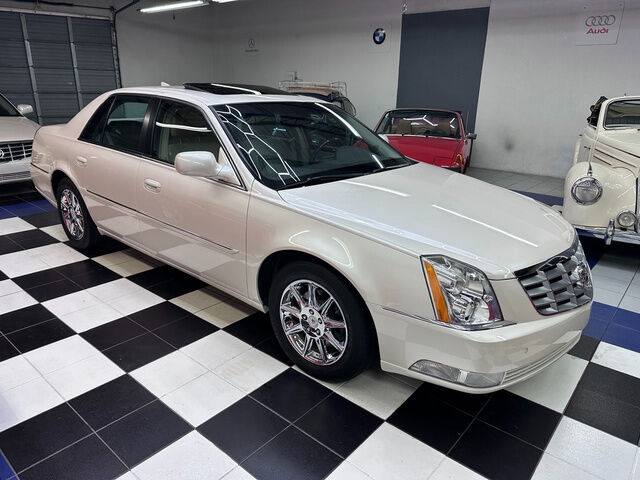Cadillac DTS