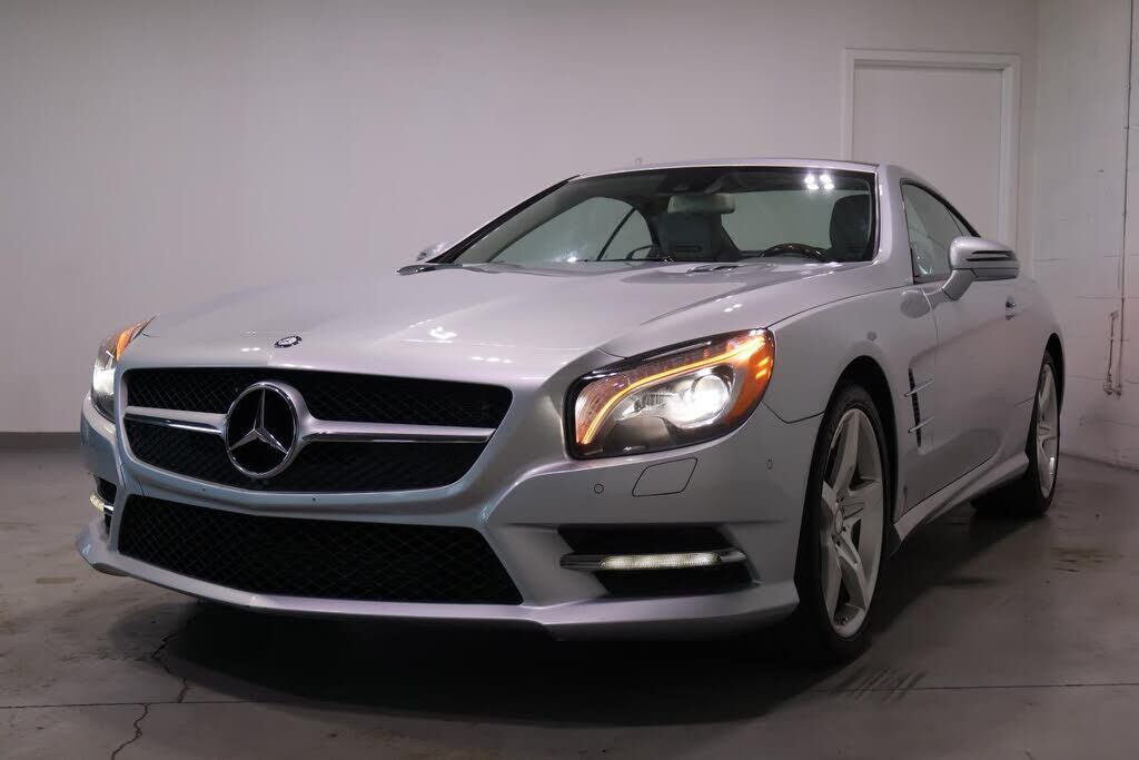Mercedes-Benz SL-Class