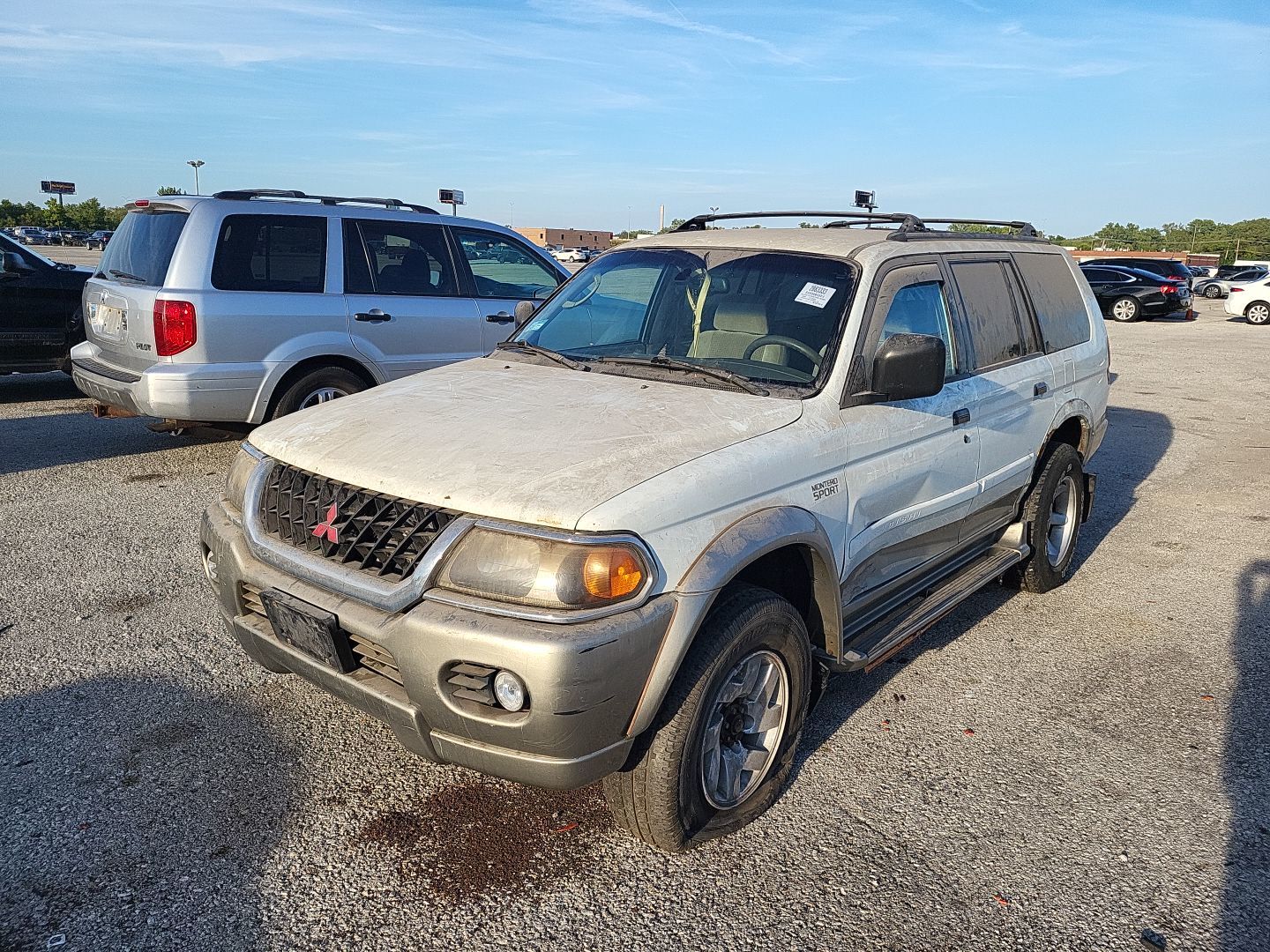 Mitsubishi Montero Sport
