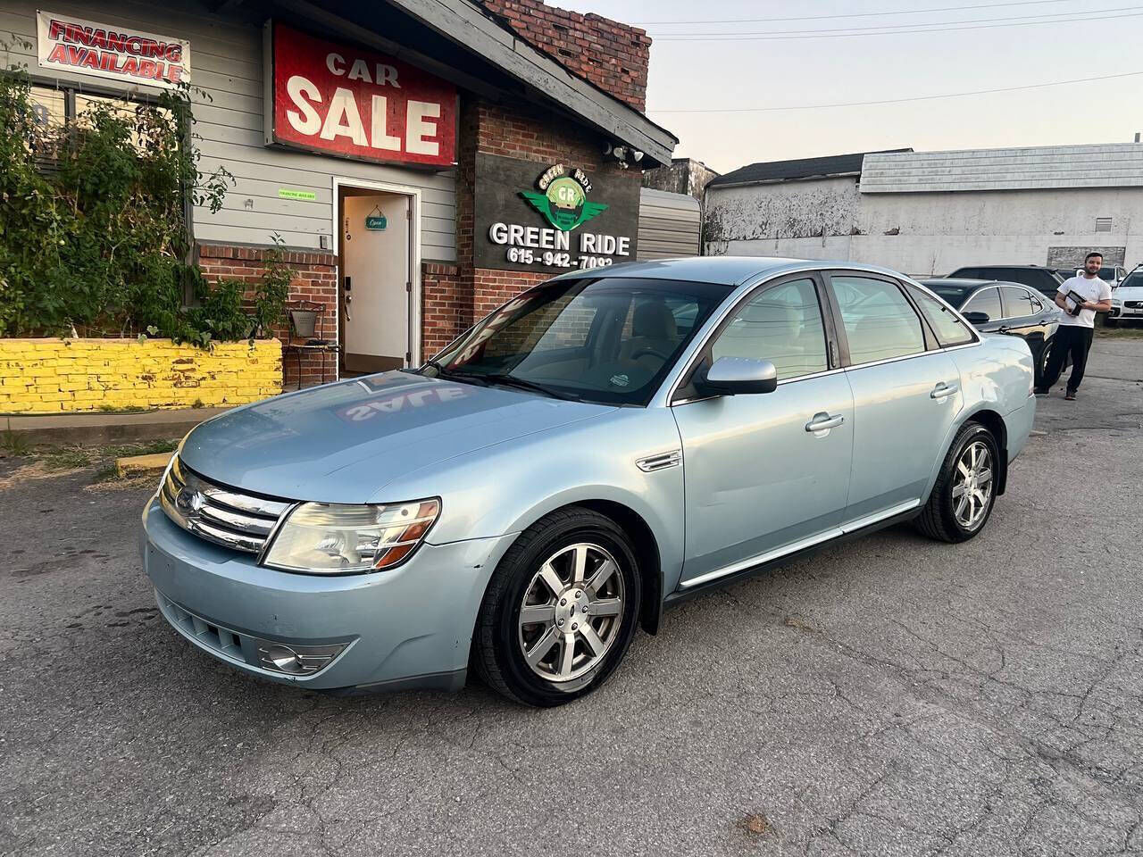 Ford Taurus