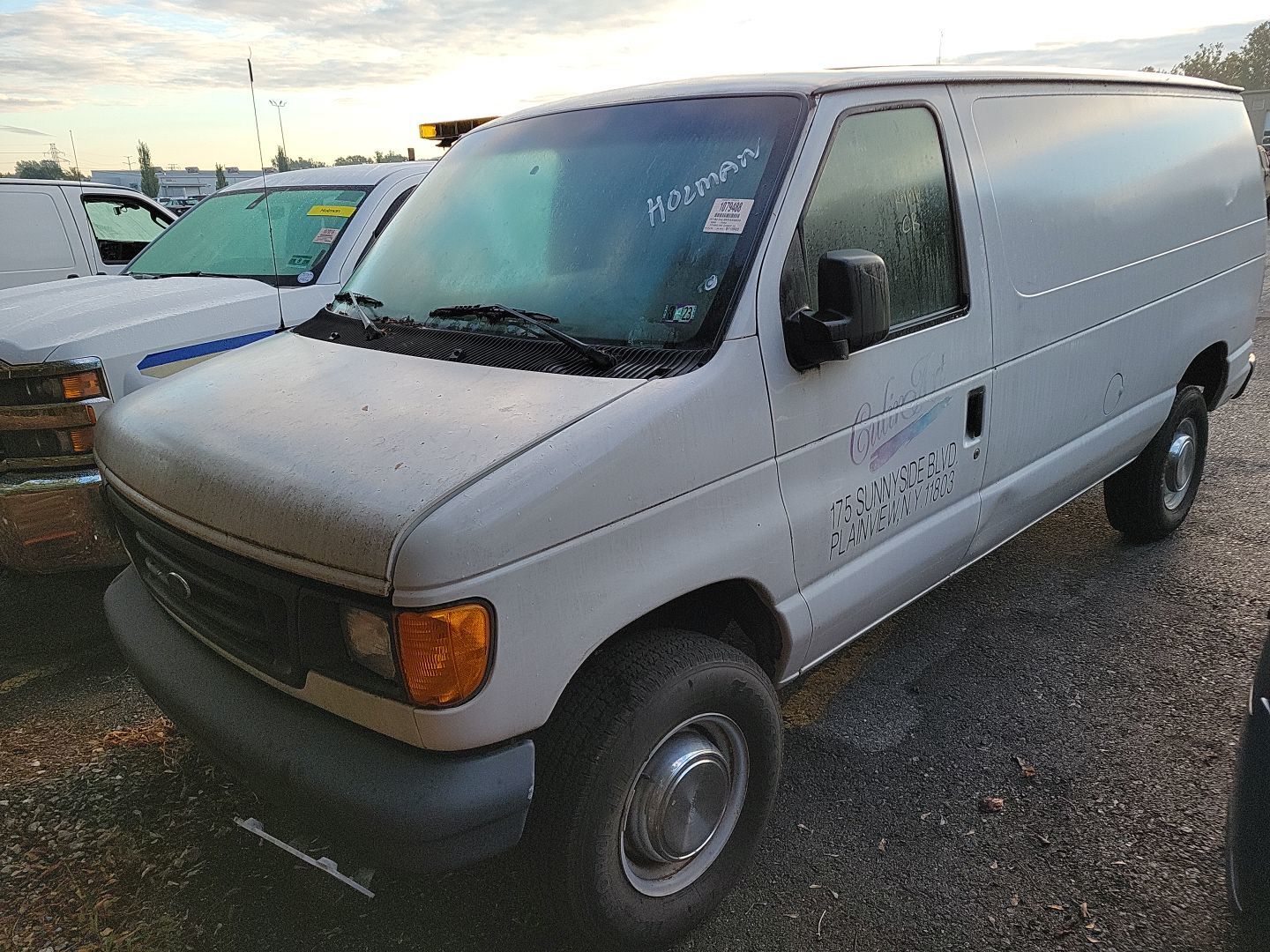 Ford E-350