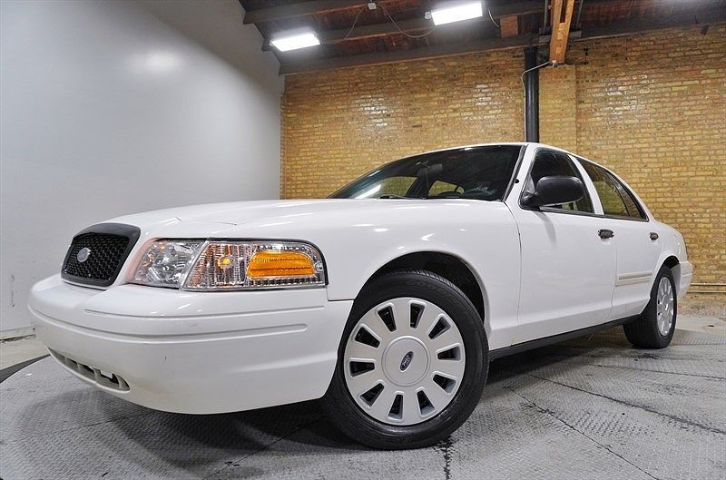 Ford Crown Victoria