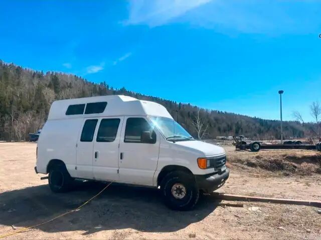 Ford E-350