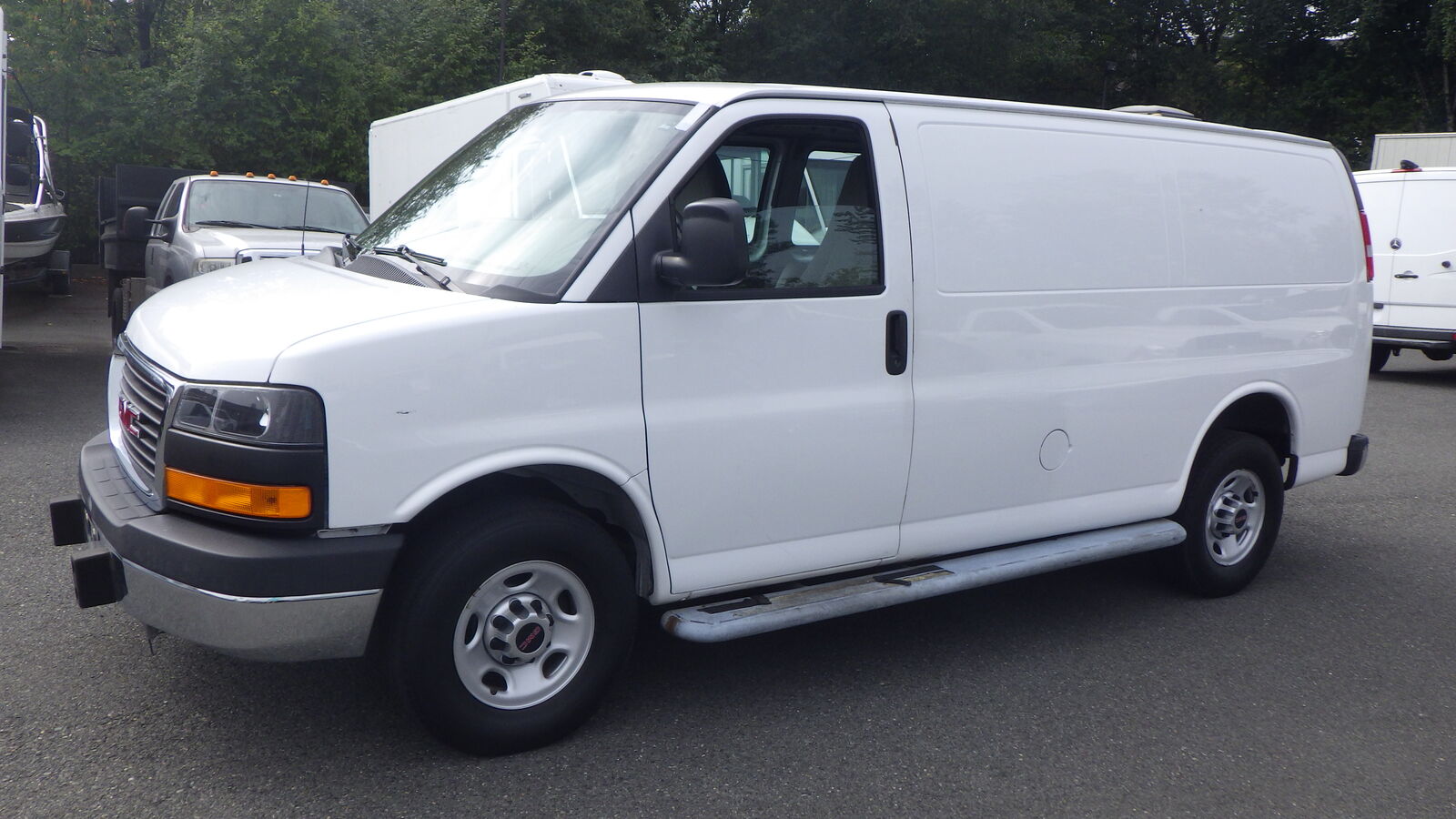 GMC Savana