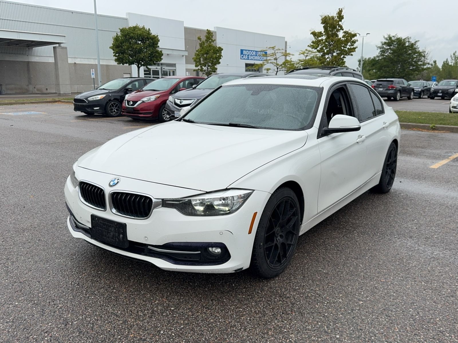 BMW 320i