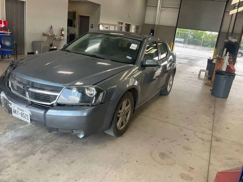 Dodge Avenger