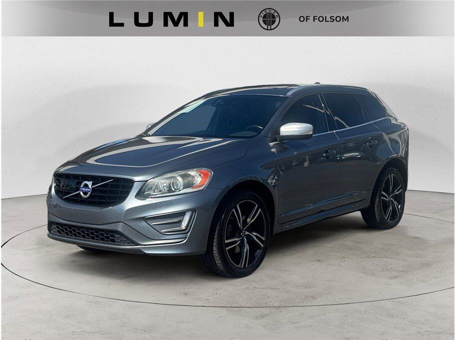 2017 VOLVO XC60