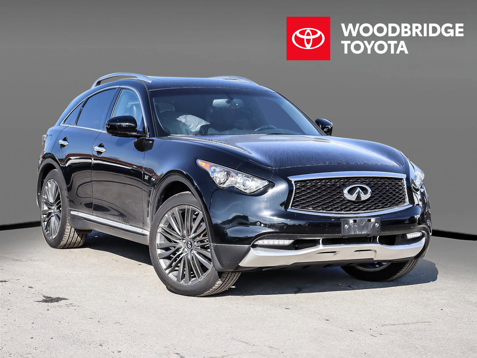 Infiniti QX70