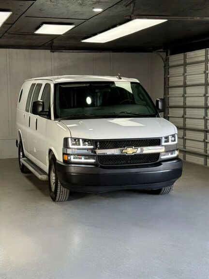 2019 CHEVROLET Express