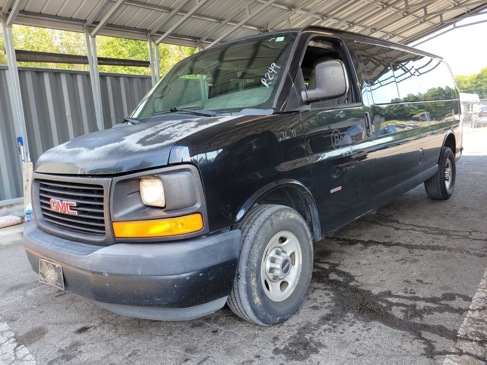 GMC Savana