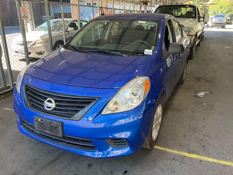 Nissan Versa