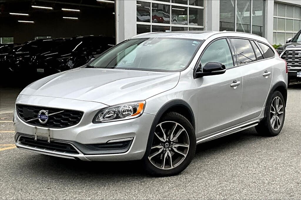 Volvo V60CC