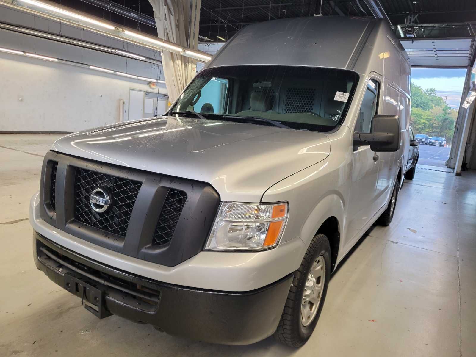 Nissan NV