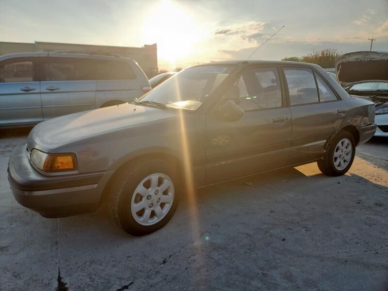 Mazda Protege