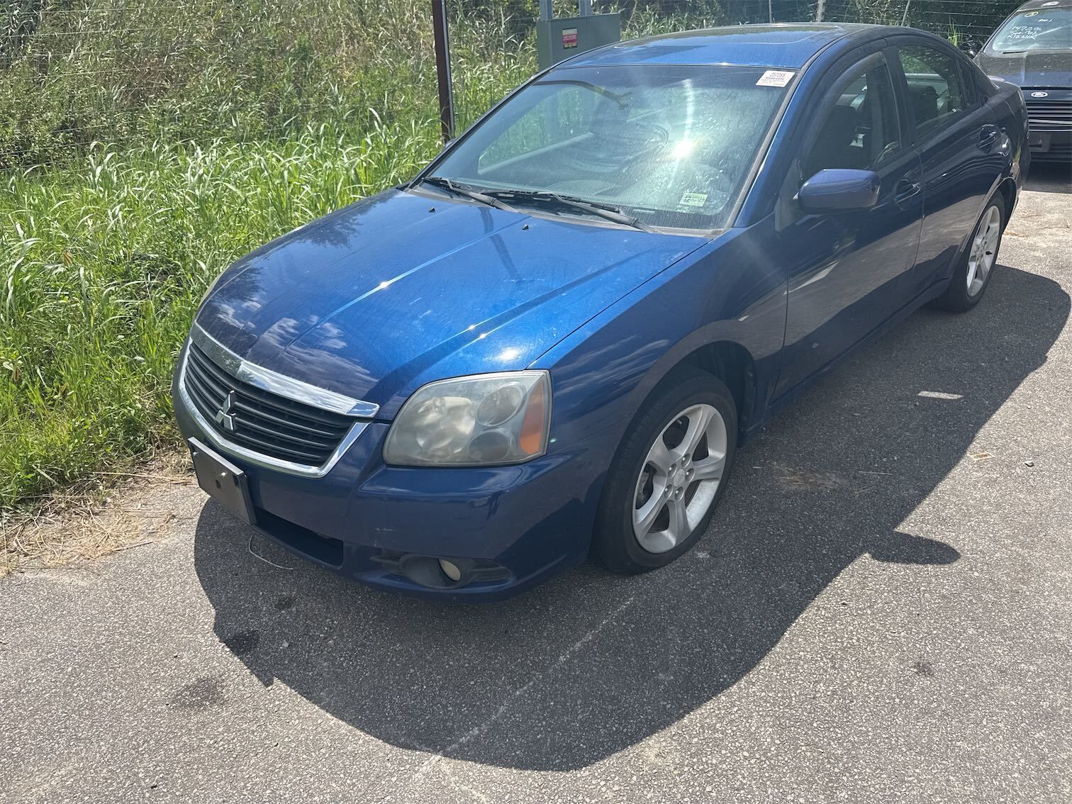 Mitsubishi Galant