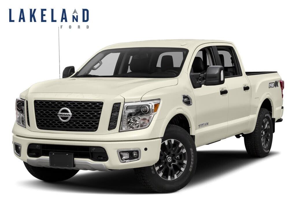 Nissan Titan