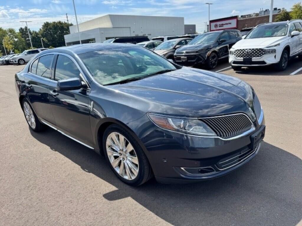 Lincoln MKS