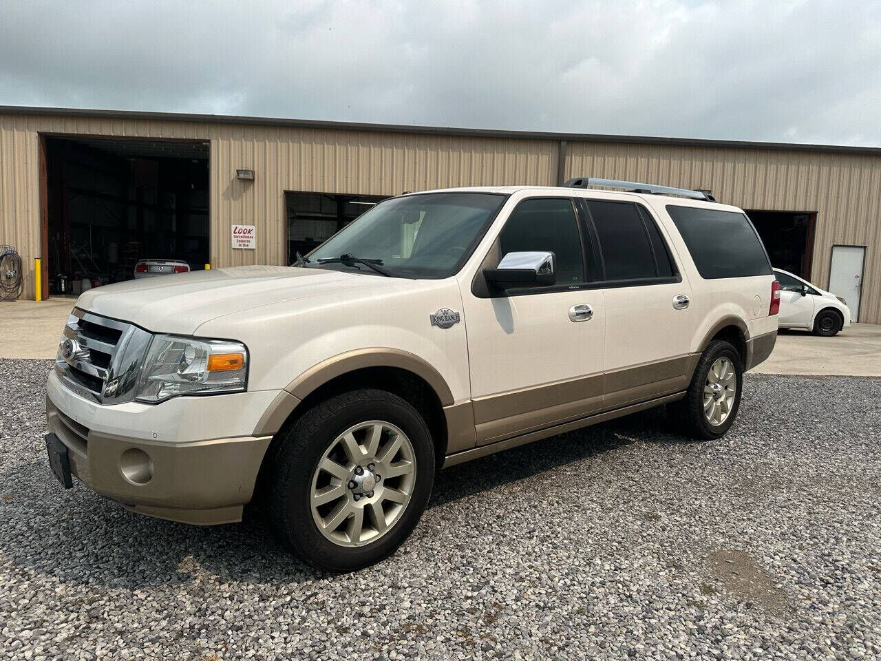 2013 FORD Expedition
