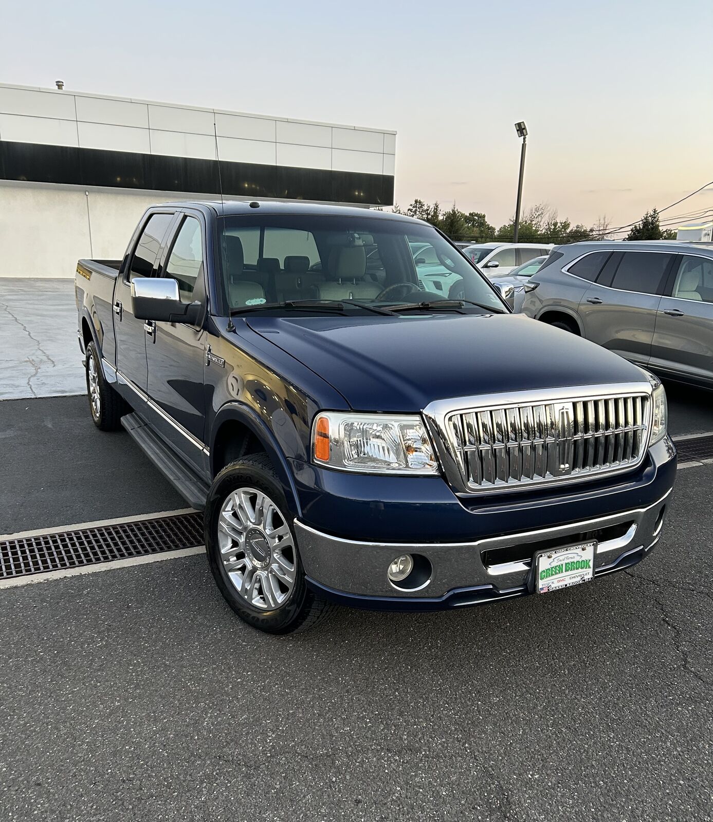 Lincoln Mark LT