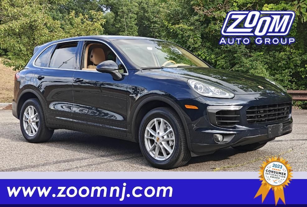 2015 PORSCHE Cayenne