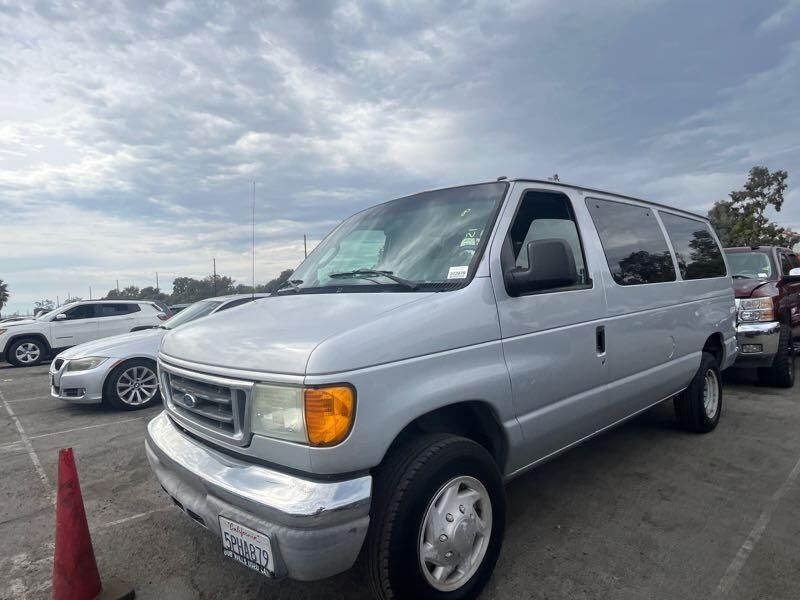 Ford E-350