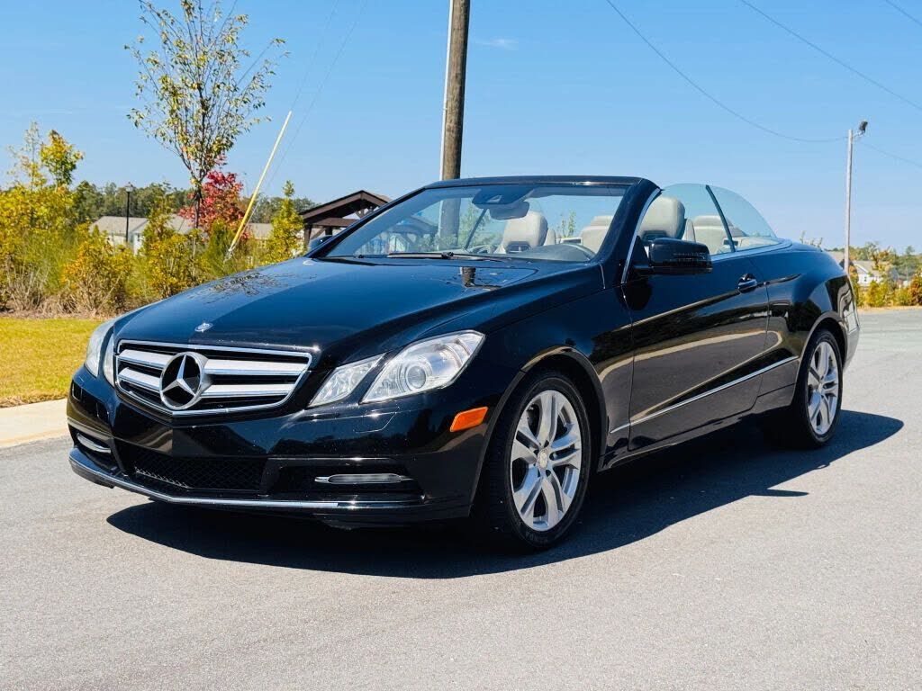 2011 MERCEDES-BENZ E-Class