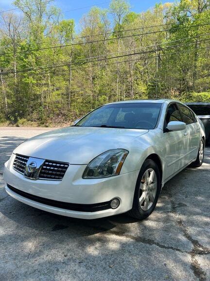 Nissan Maxima