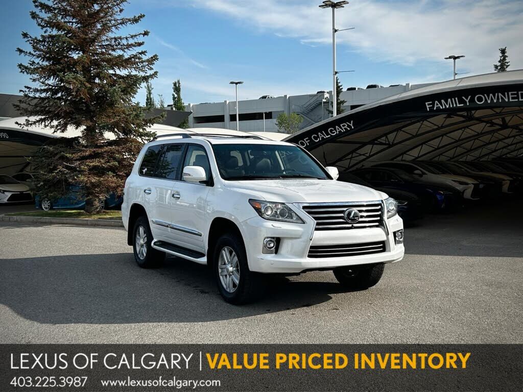 Lexus LX