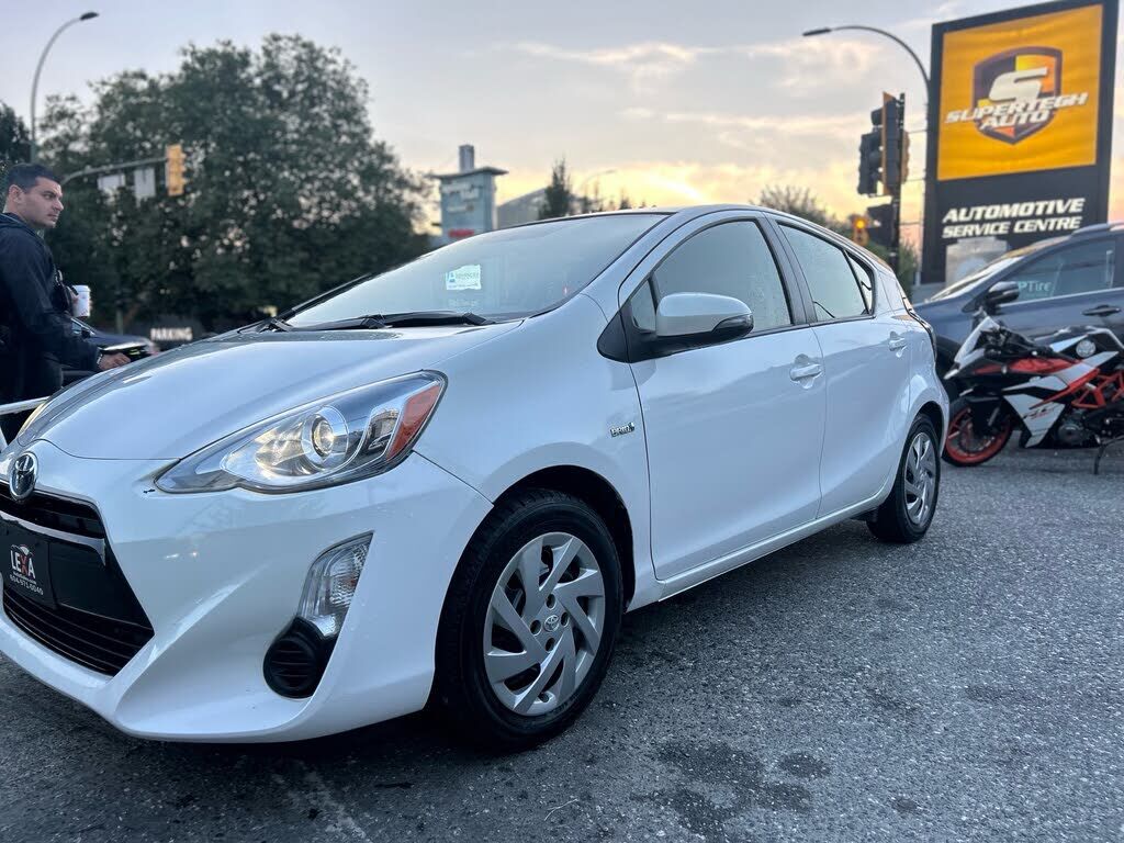 Toyota Prius C