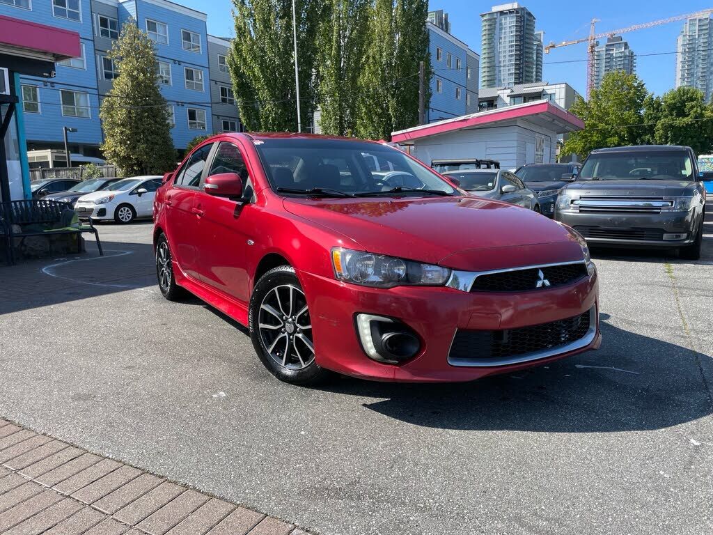 Mitsubishi Lancer