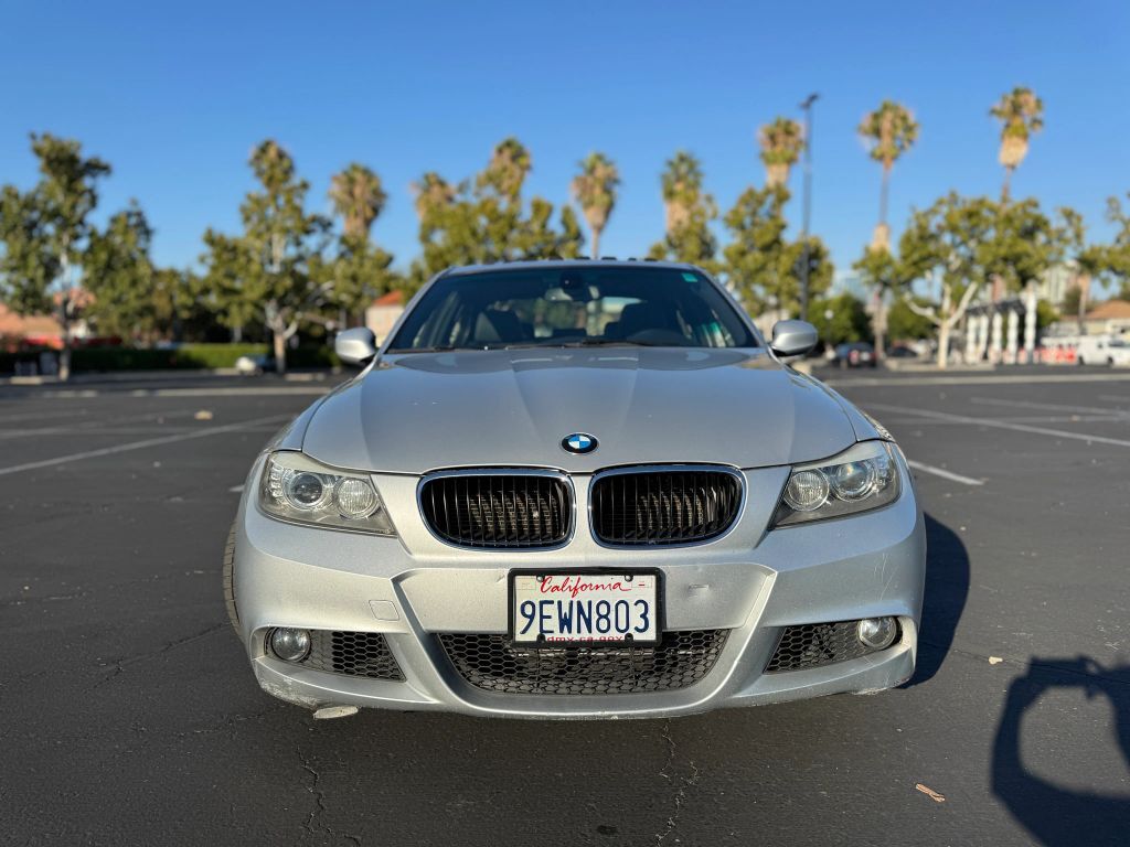 BMW 328i