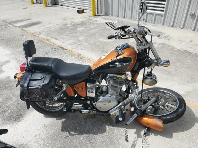 Suzuki LS650L
