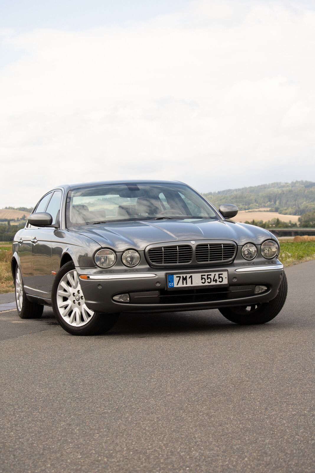 Jaguar XJ