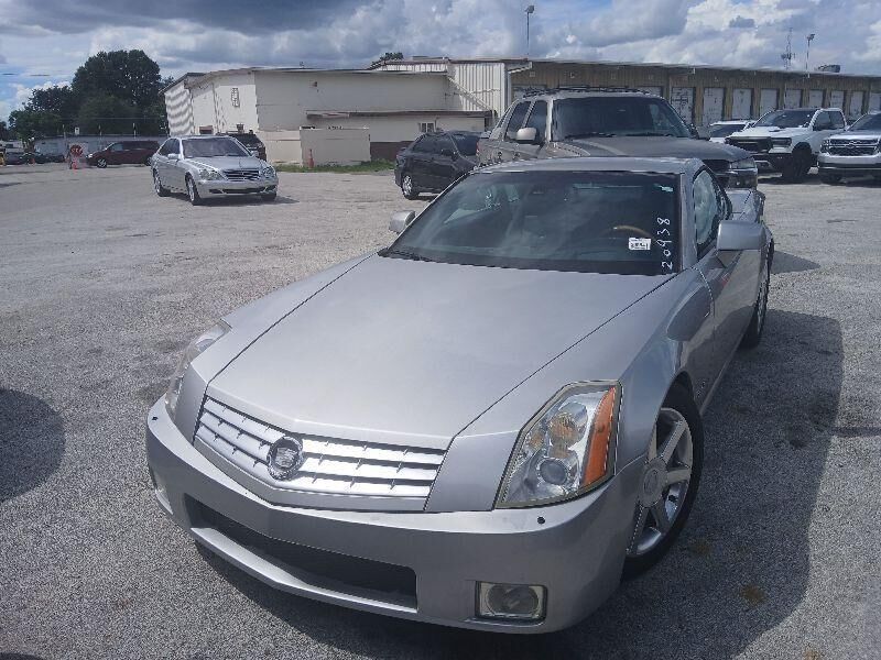 Cadillac XLR