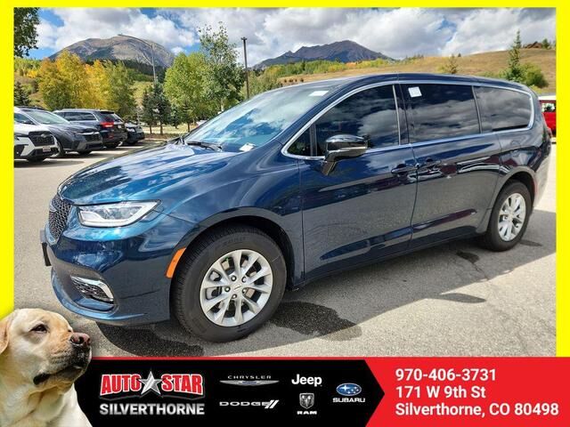 2025 CHRYSLER Pacifica