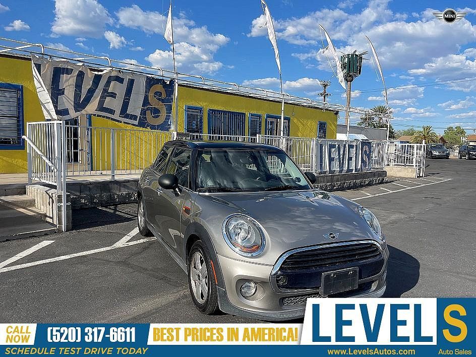 2016 MINI Cooper